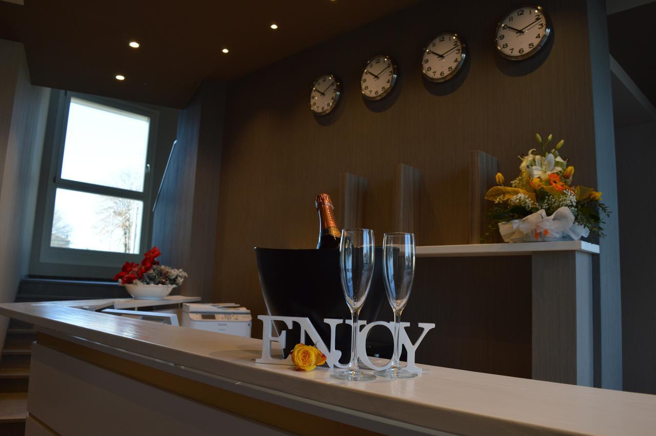 Hotel Enjoy Polesella Bagian luar foto