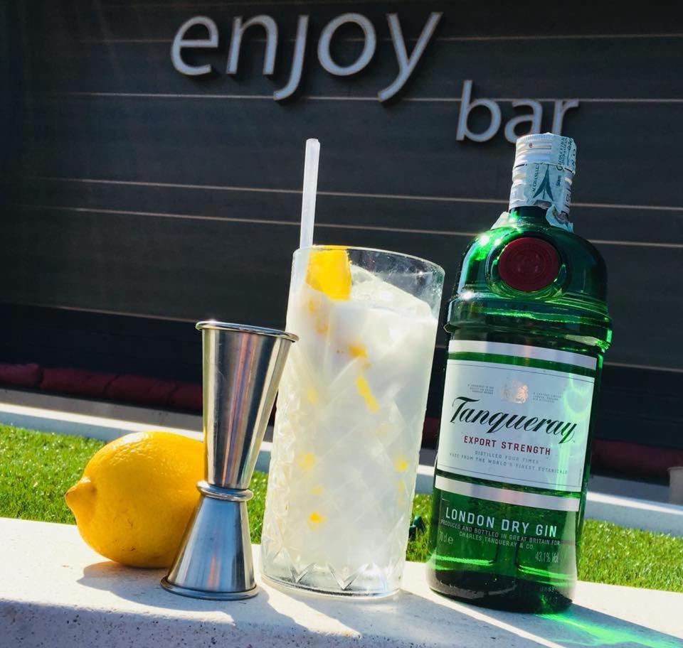 Hotel Enjoy Polesella Bagian luar foto